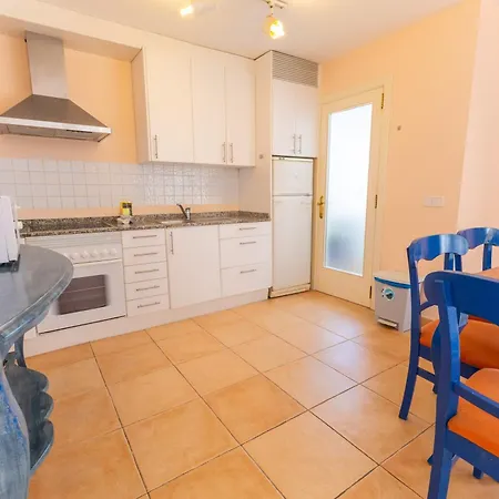 Apartment Eu Moll 1A - Near The Sea With Wifi And Pool